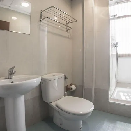 Roots&boots Hostel *